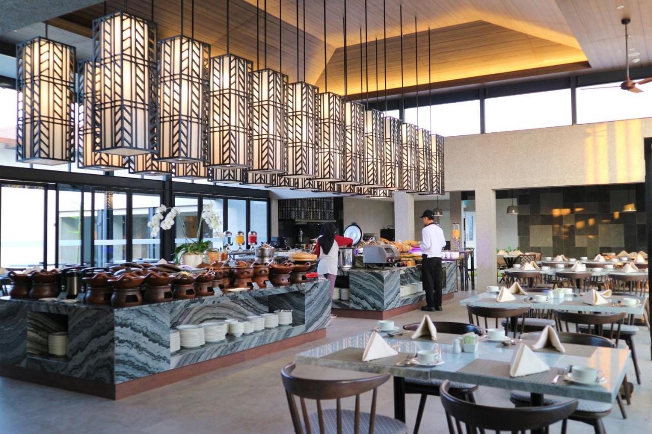 Santika Hotel